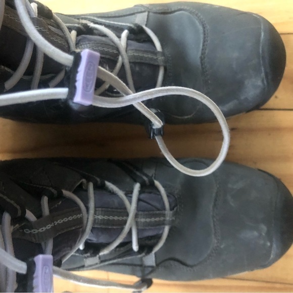 Keen Waterproof Quilted Winter Boots Size EU 35 - Picture 7 of 12